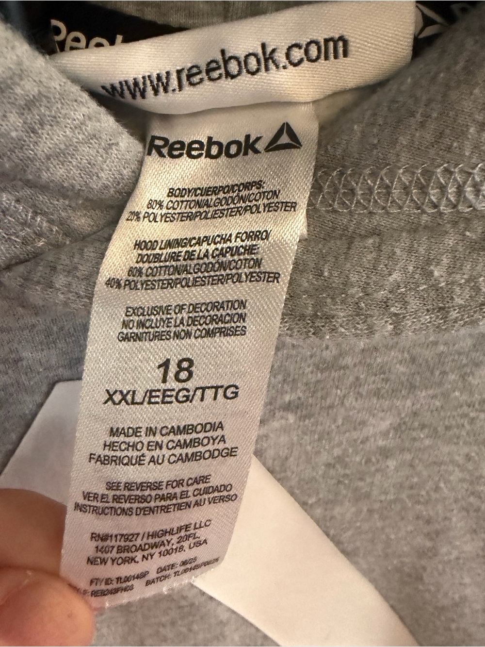 Boys Reebok size 18 - Picture 3 of 3